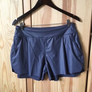 Gorgeous Lulu shorts Size 8